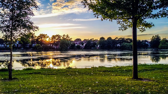 Photo of Roath Park Lake at sunset