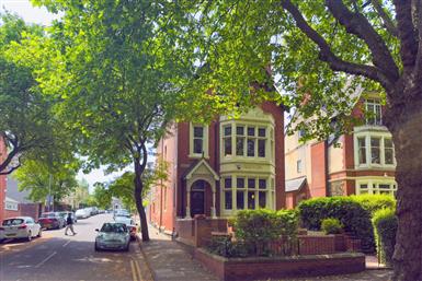 Ninian Road