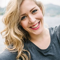  Suzi Robertson