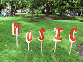 Listen to great music at Waterloo Gardens Fete