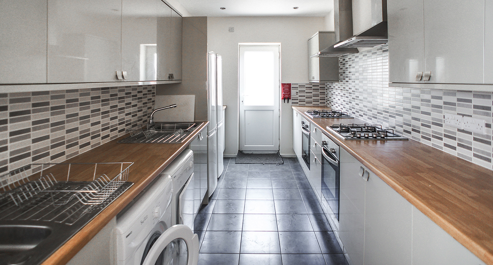 llantrisant-1637x881