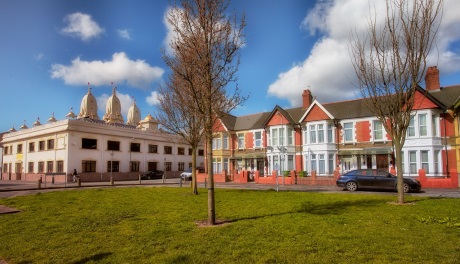 Shree Swaminarayan Temple in Grangetown