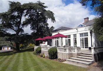 lisvane-thornhill-manor-parc-country-hotel.jpg