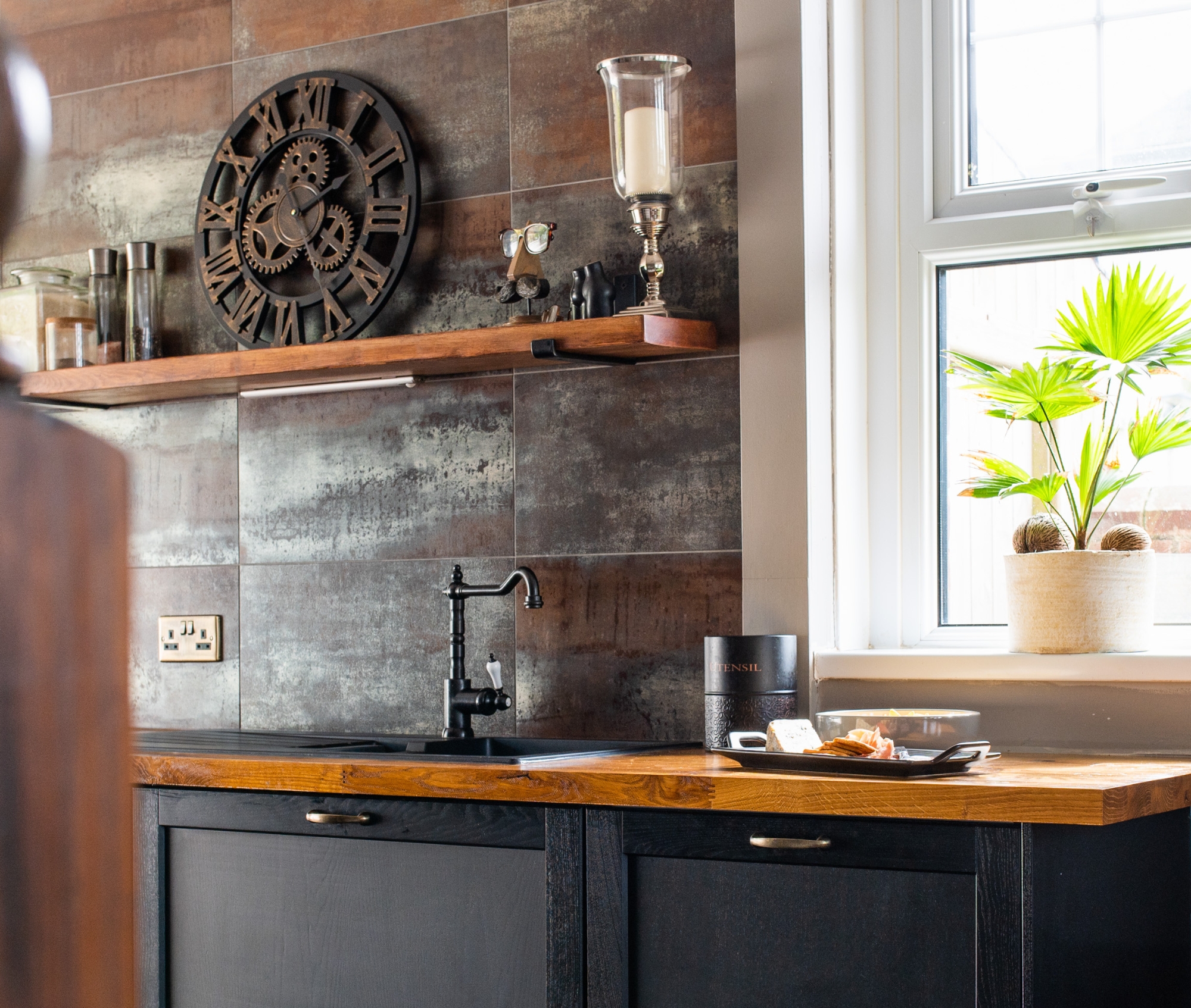 Kitchen with island